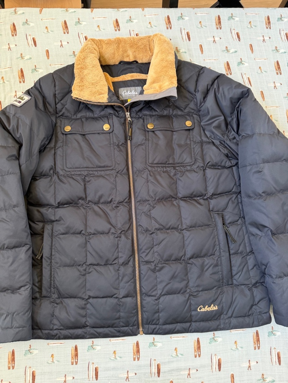 Cabela's Men's Dark Navy Quilted Puffer Jacket with Tan Sherpa Collar